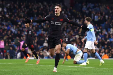 Patrik Schick slaví gól v zápase Leverkusenu s Manchester City