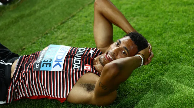 Závěrečná disciplína desetiboje a triumf Kanaďana LePage