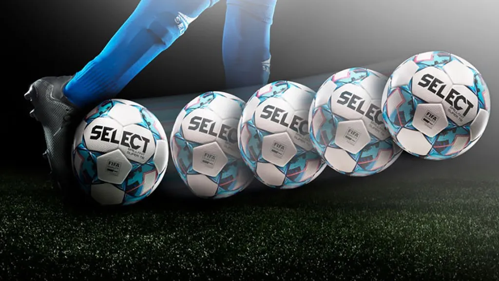 Fotbalový míč Select