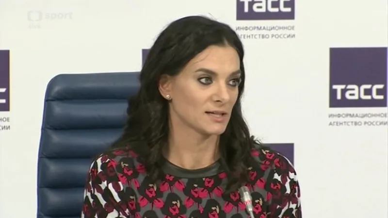 Ruští atleti zvažují, že v Riu odstartují pod olympijskou vlajkou