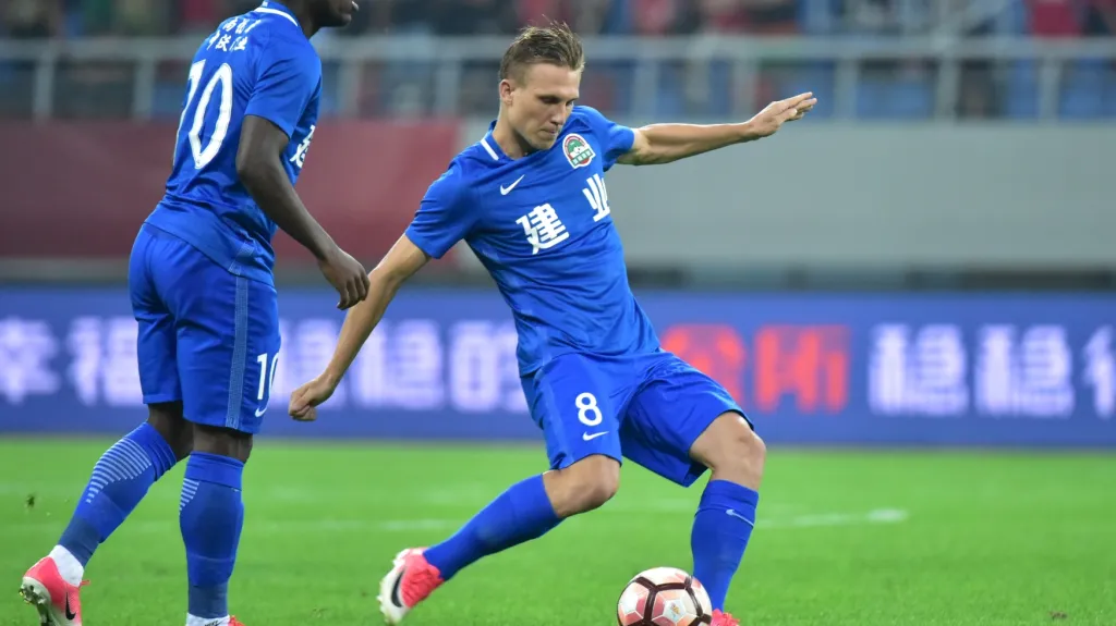 Bořek Dočkal v dresu Che-nan Ťien-jie 