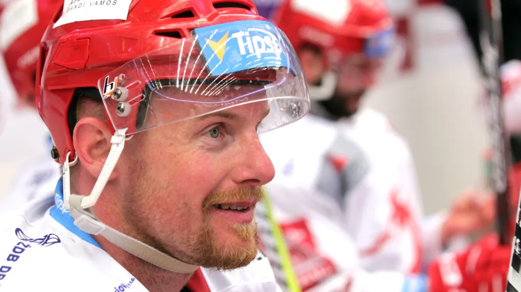 Útočník Ocelářů Třinec Martin Adamský