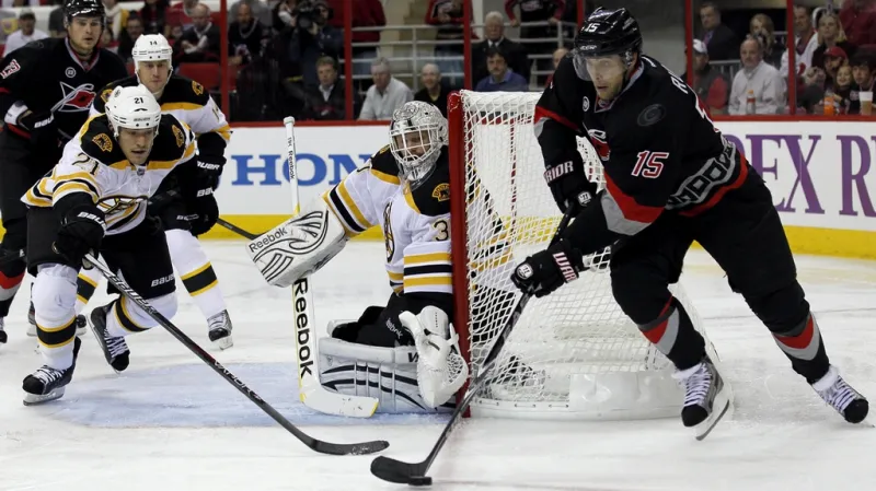 Utkání Carolina - Boston