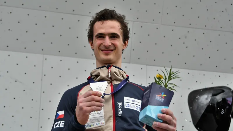 Kompletní sbírka medailí je skvělý úspěch, hodnotí Ondra ME