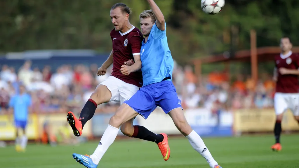 Utkání Živanice - Sparta Praha