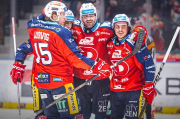 Hokejisté Dynama Pardubice