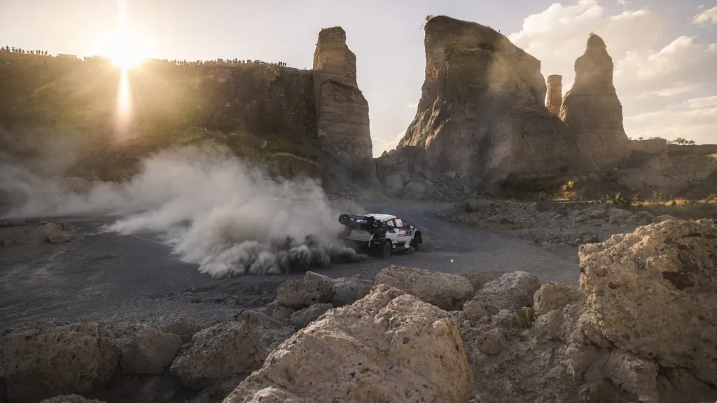 Sébastien Ogier ve vedení na Mexické rallye