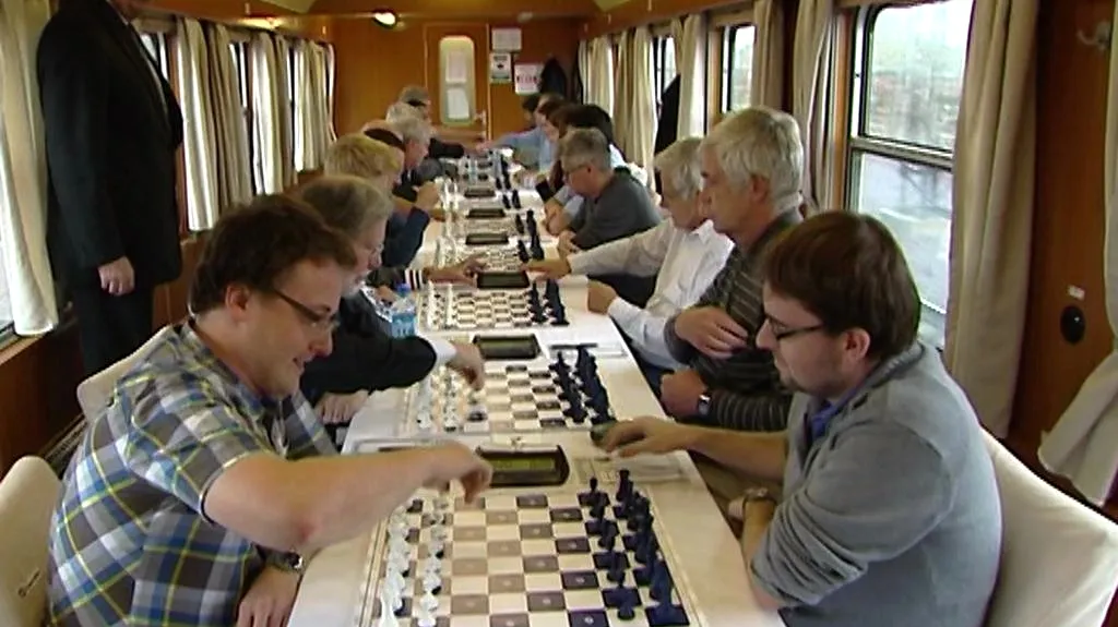 Šachový vlak je zpátky v Praze