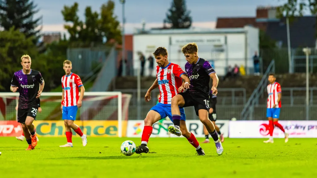 Souboj hráčů Brna a Slavie