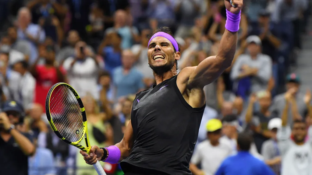 Slavící Rafael Nadal