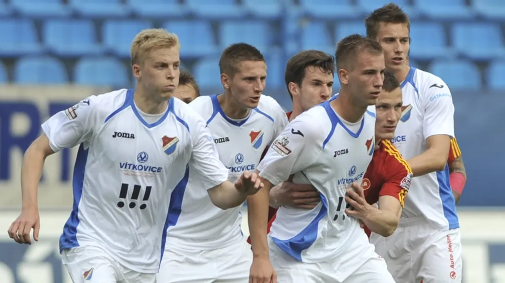 Fotbalisté Baníku v zápase proti Olomouci