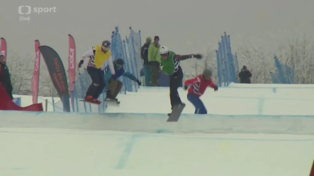 MS juniorů ve snowboardcrossu družstev vyhráli Američané a Francouzky