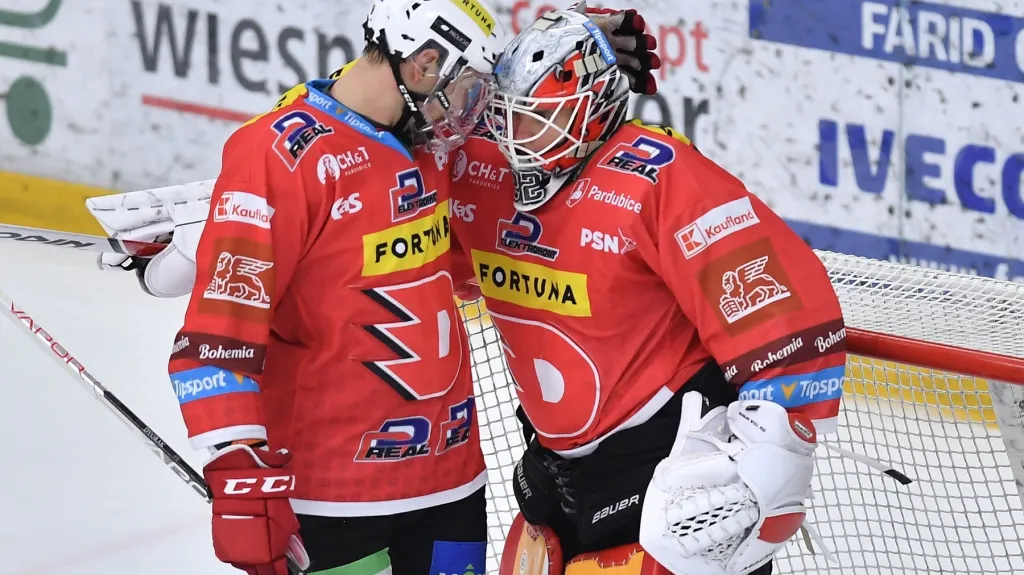 Roman Will přijímá gratulaci k čistému kontu