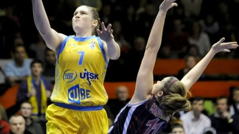 ZVVZ USK Praha - Cras Basket Taranto