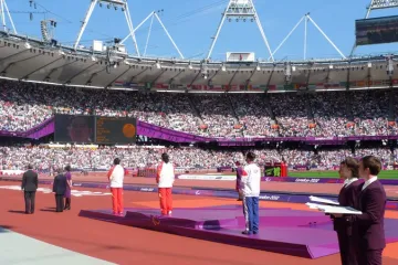 Neuvěřitelná divácká kulisa na londýnském atletickém stadionu