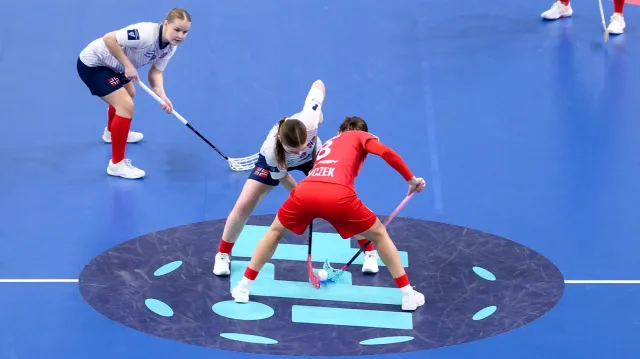 Norky v dramatickém osmifinále udolaly Polsko až po sedmi sériích nájezdů