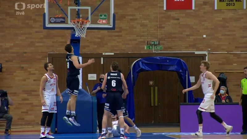 Závěr utkání Nymburk - Děčín s ohlasy