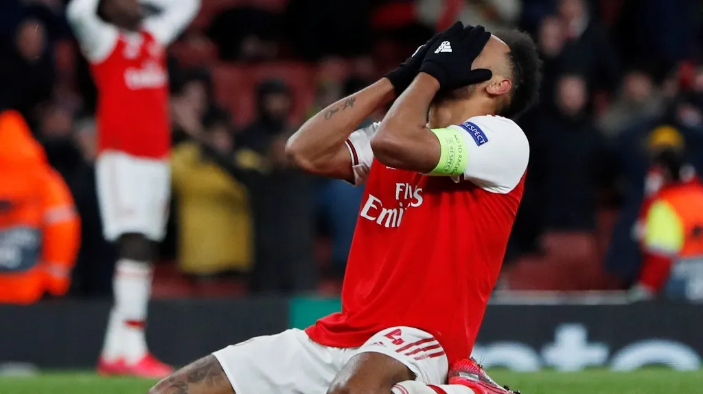 Pierre-Emerick Aubameyang z Arsenalu lituje zahozené šance