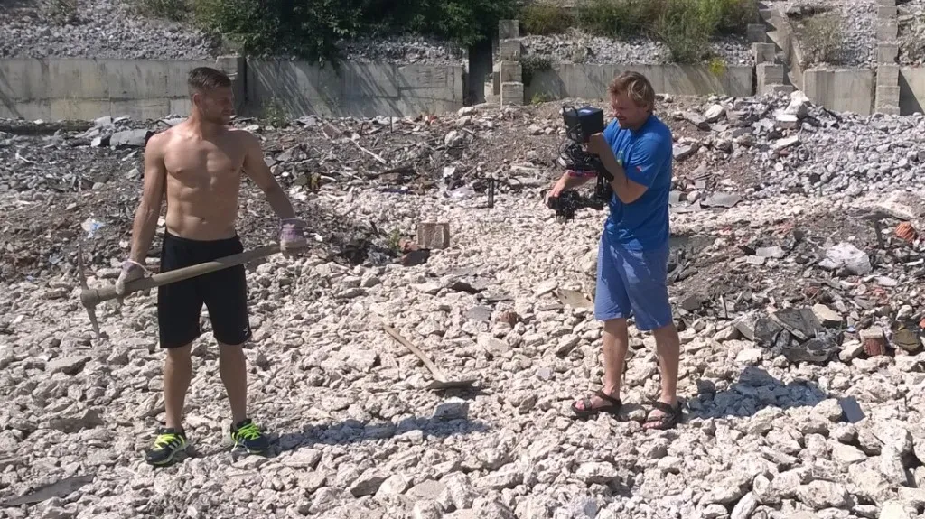 Radim Breite při natáčení pořadu Fotbal Extra