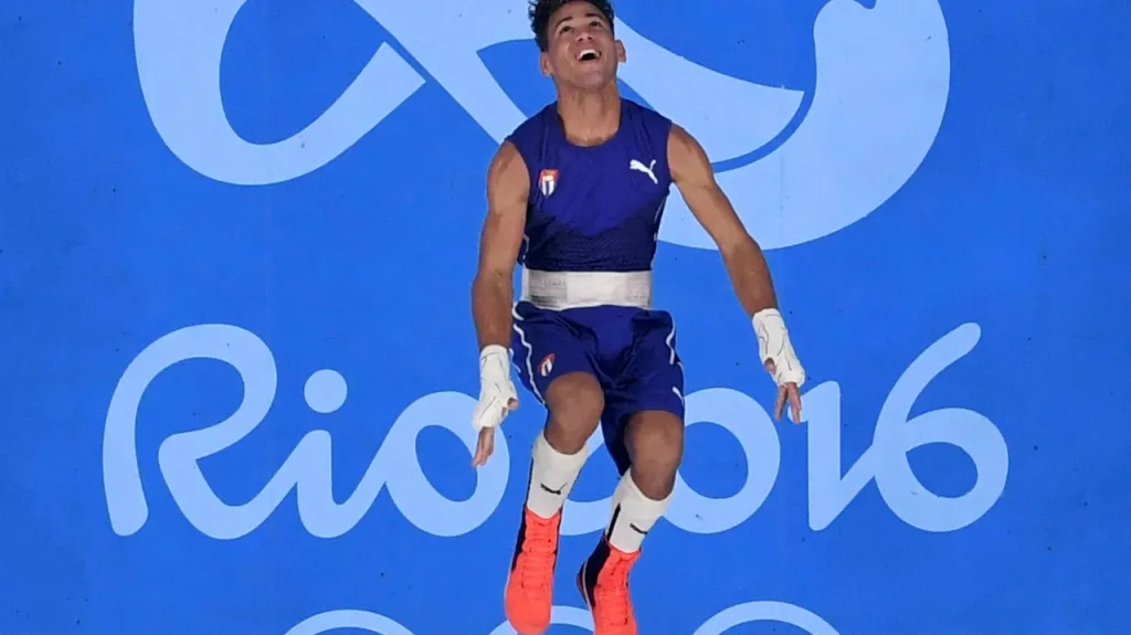 Slavící boxer Ramírez