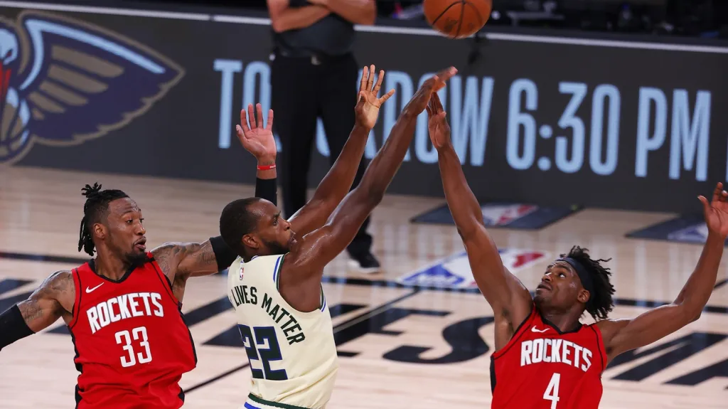 Utkání Houston - Milwaukee