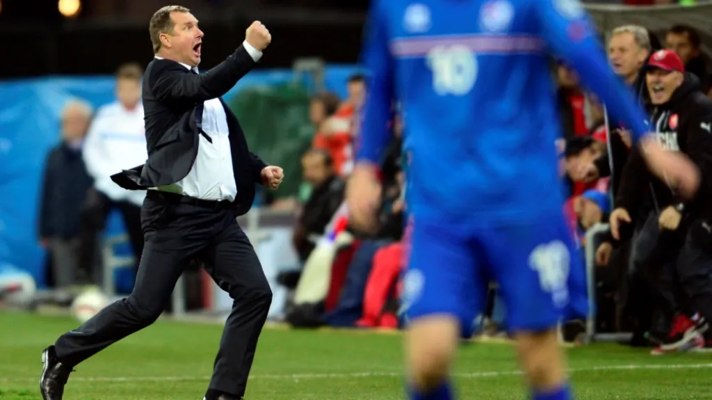 Pavel Vrba v utkání proti Islandu