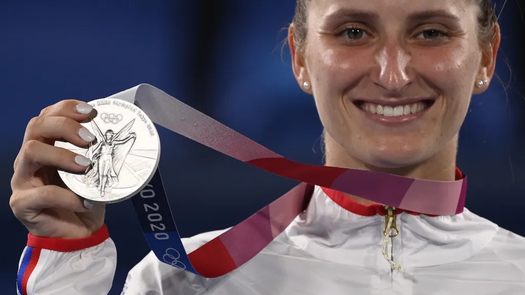 Markéta Vondroušová se stříbrnou olympijskou medailí