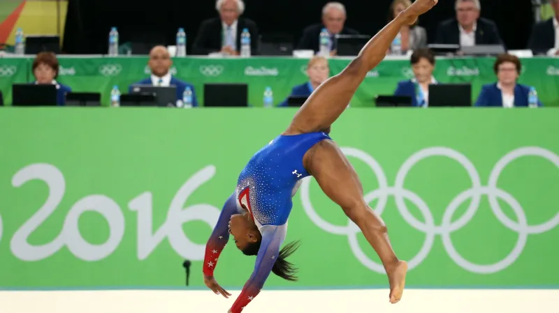 Bilesová, Hambüchen a Verňajev hrdiny posledního dne gymnastiky