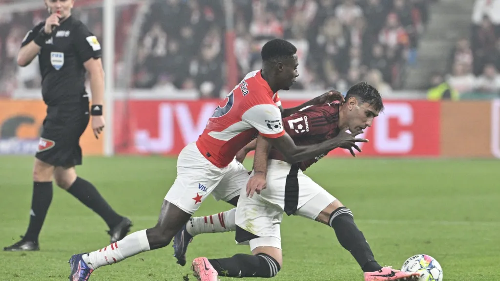 Slavia – Sparta, Oscar a Laci