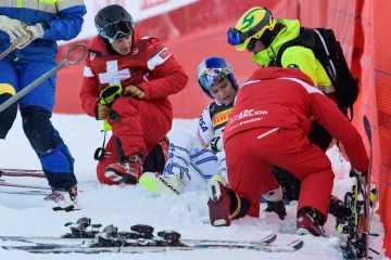 Lindsey Vonnová v síti po pádu na MS