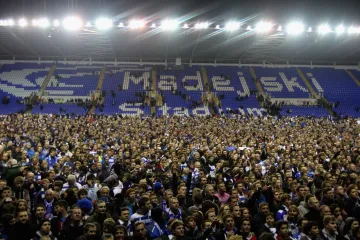 Fanoušci Readingu zaplavili stadion Madejski