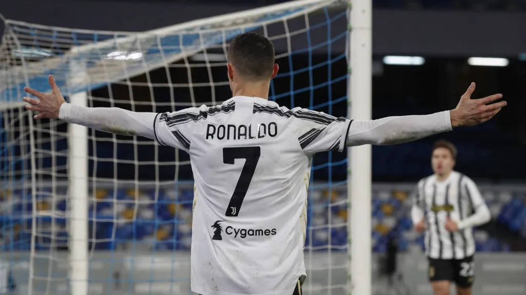 Cristiano Ronaldo v dresu Juventusu