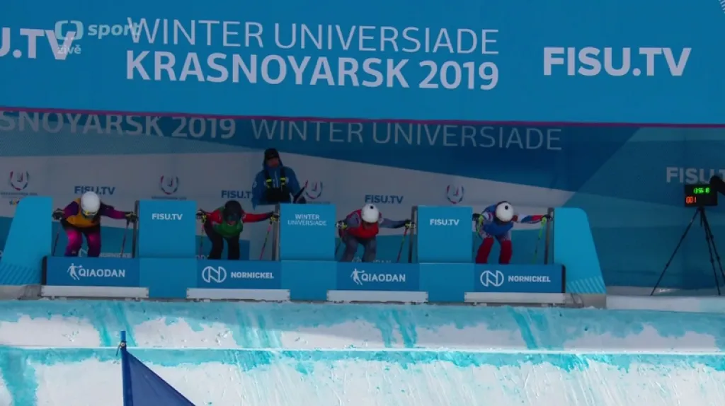 Kašparová skončila na univerziádě třetí ve skikrosu