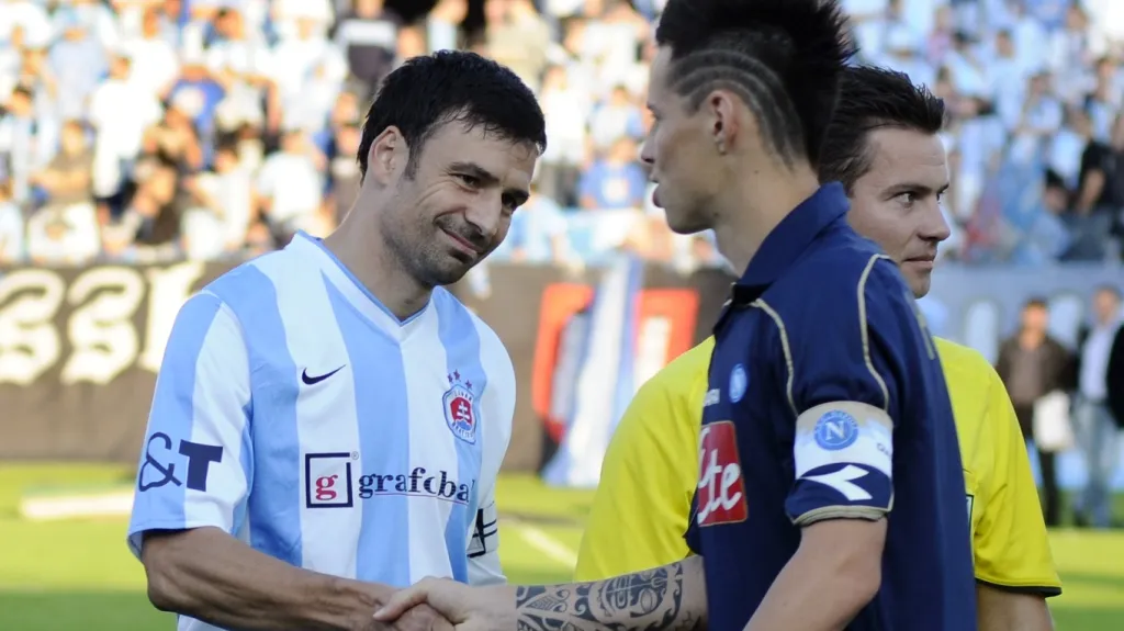 Samuel Slovák (vlevo) během hráčského působení ve Slovanu Bratislava