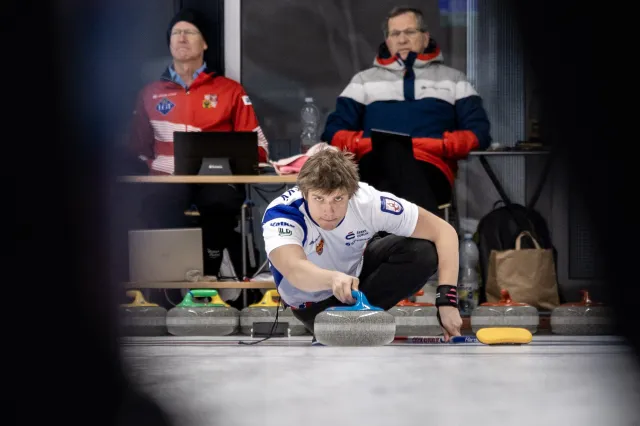 Čeští curleři zdolali i Němce a čeká je neporažená Korea