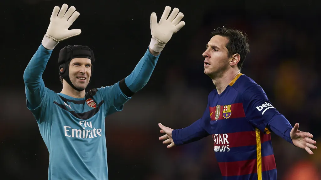 Petr Čech a Lionel Messi