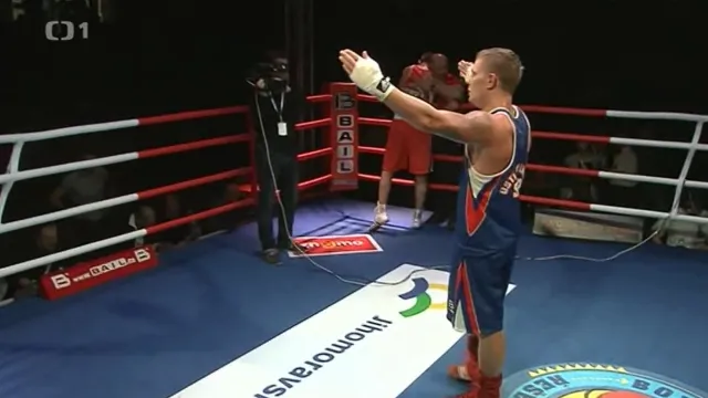 Boxer Chládek vybojoval osmnáctý domácí titul