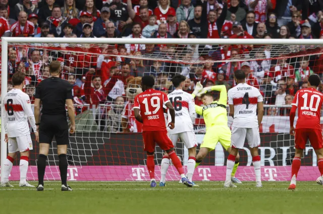 Bayern otočil zápas se Stuttgartem a už si zajistil titul