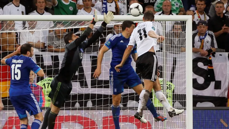 Kloseho gólová hlavička