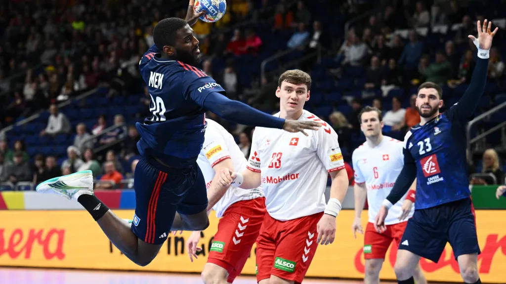 Francouzi na švýcarské házenkáře nevyzráli