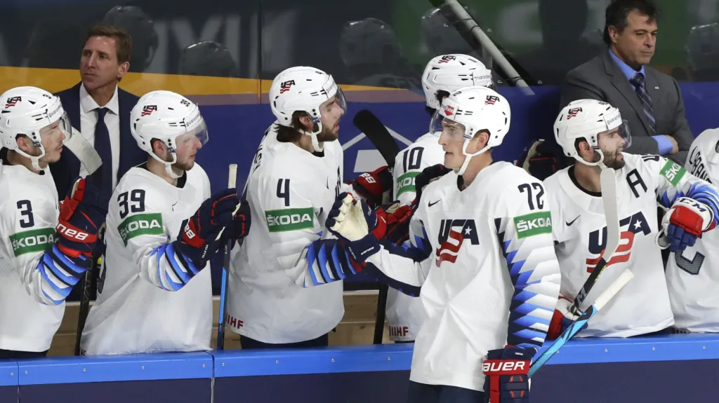 Hokejisté USA slaví