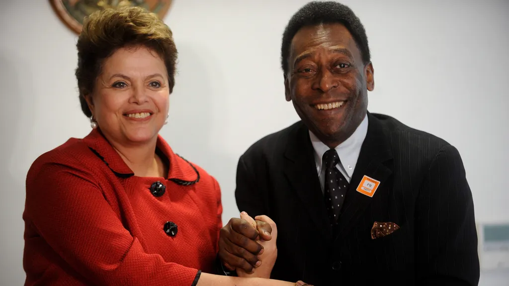 Brazilská prezidentka s fotbalovou legendou Pelém