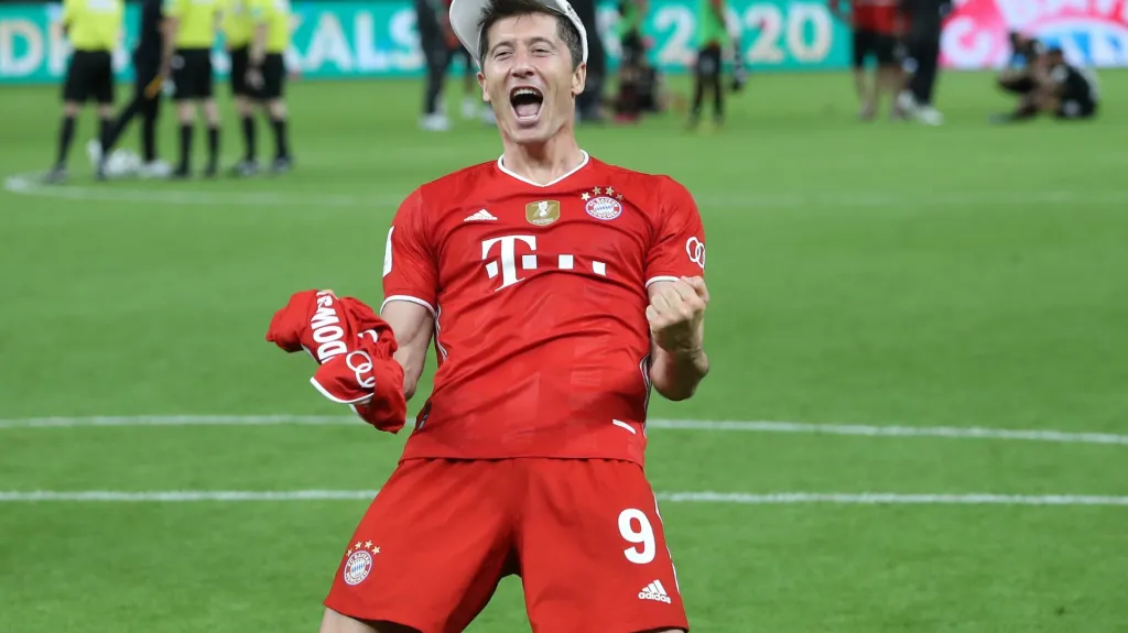 Slavící Robert Lewandowski