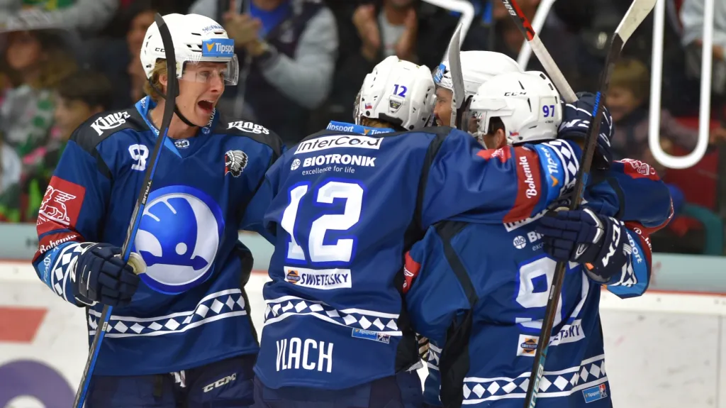 Radost hokejistů Plzně ze vstřelené branky