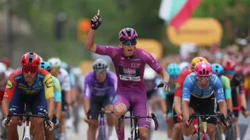Třetí etapu Gira vyhrál Magnier a zaznamenal už druhý triumf