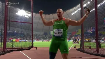 Bronzový pokus kladiváře Halásze s přešlapem