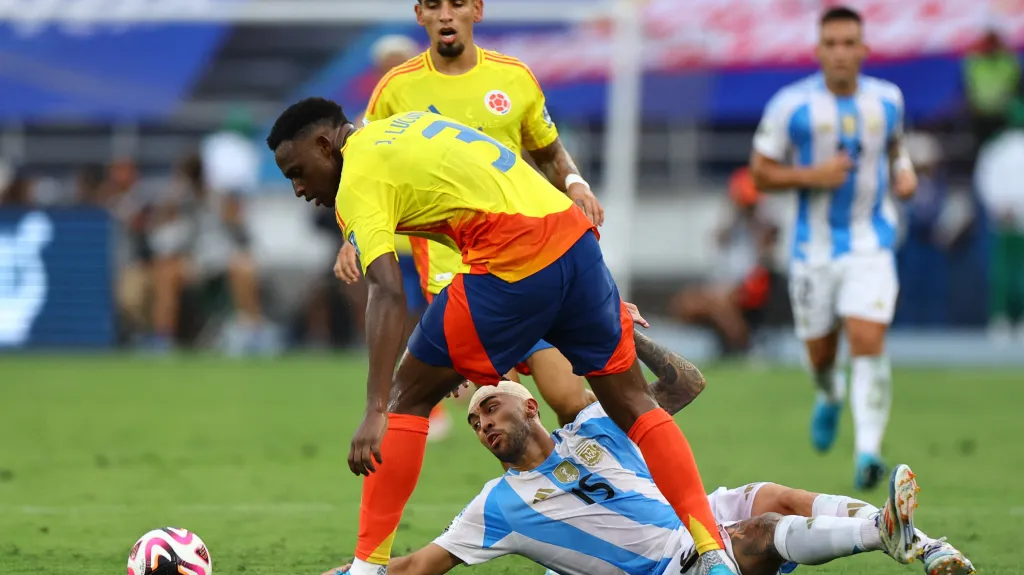 Sestřih utkání Kolumbie – Argentina