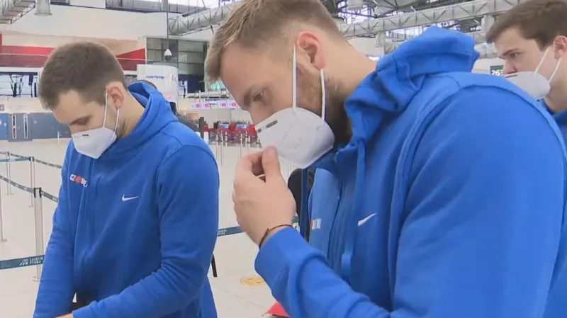 Basketbalisté odletěli do Vilniusu. Chceme vyzkoušet mladé, hlásí Ginzburg