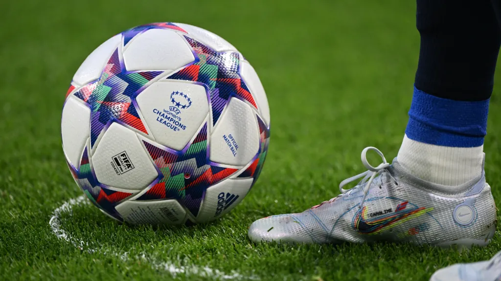 fotbal, ilustrační