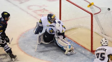 Kladenský Lukáš Cikánek inkasuje